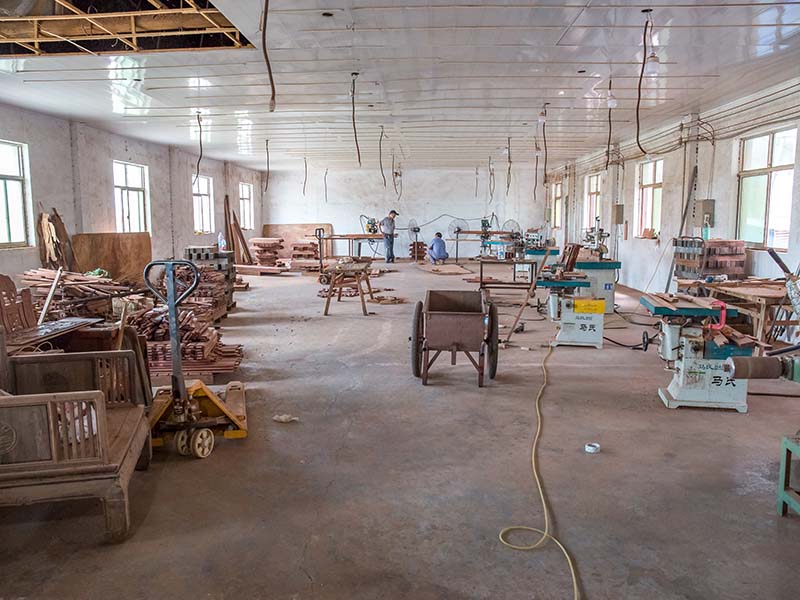 阜城楼梯地板柜门的油漆修复-14