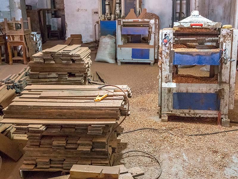 阜城柜门油漆修复报价